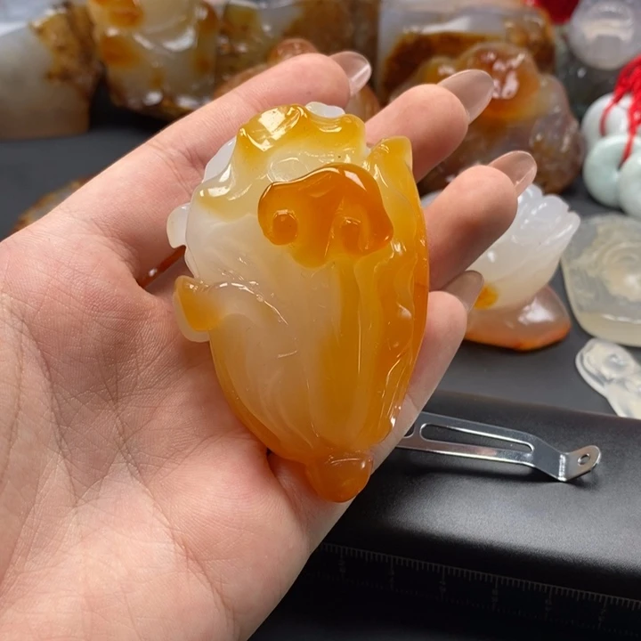 玛瑙/玉髓未镶嵌颈饰