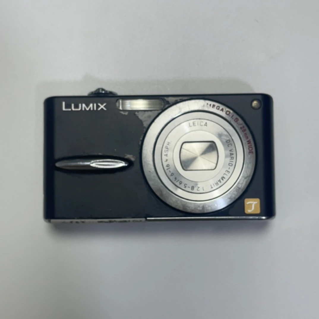 95新 Panasonic/松下 8新 松下fx30 配件齐全 冷白出片（外观瑕疵）