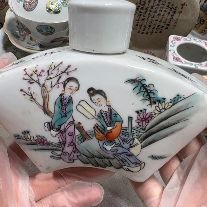 景德镇陶瓷艺术品