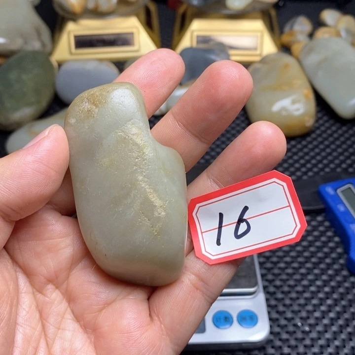 未镶嵌和田玉把件16