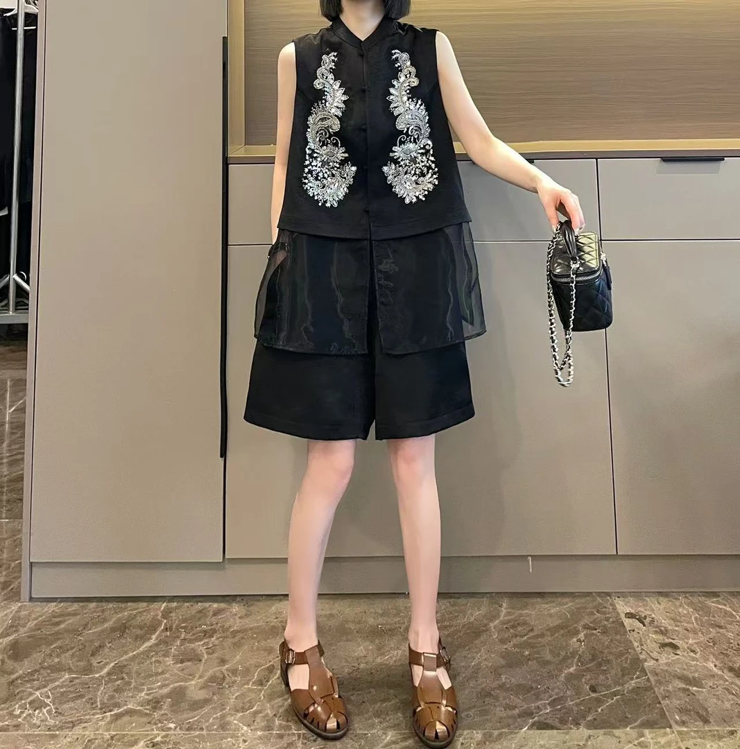 米可/MK-2546LJ【刺绣串珠马甲拼纱中裤套装】时尚夏季新款两件套