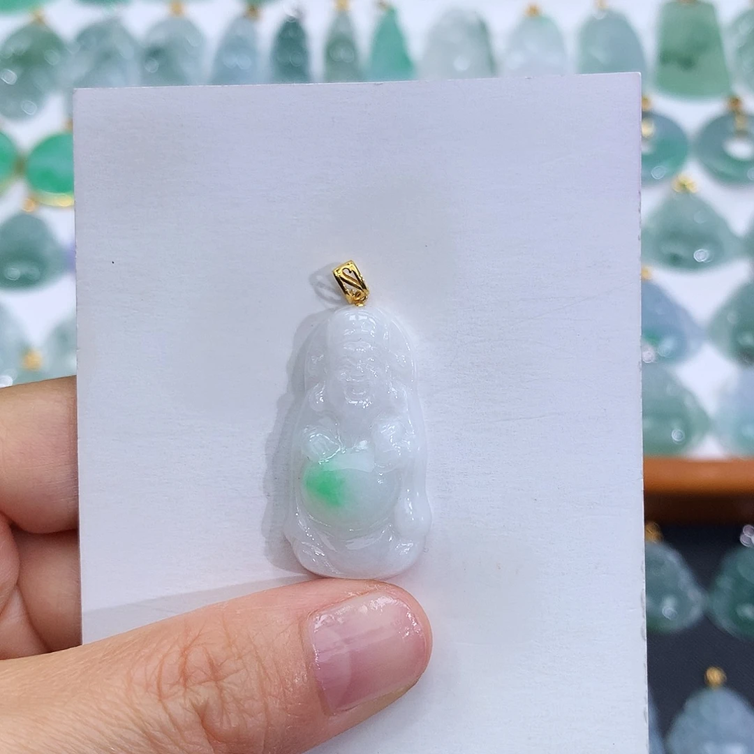 翡翠18K金镶嵌颈饰翡翠吊坠