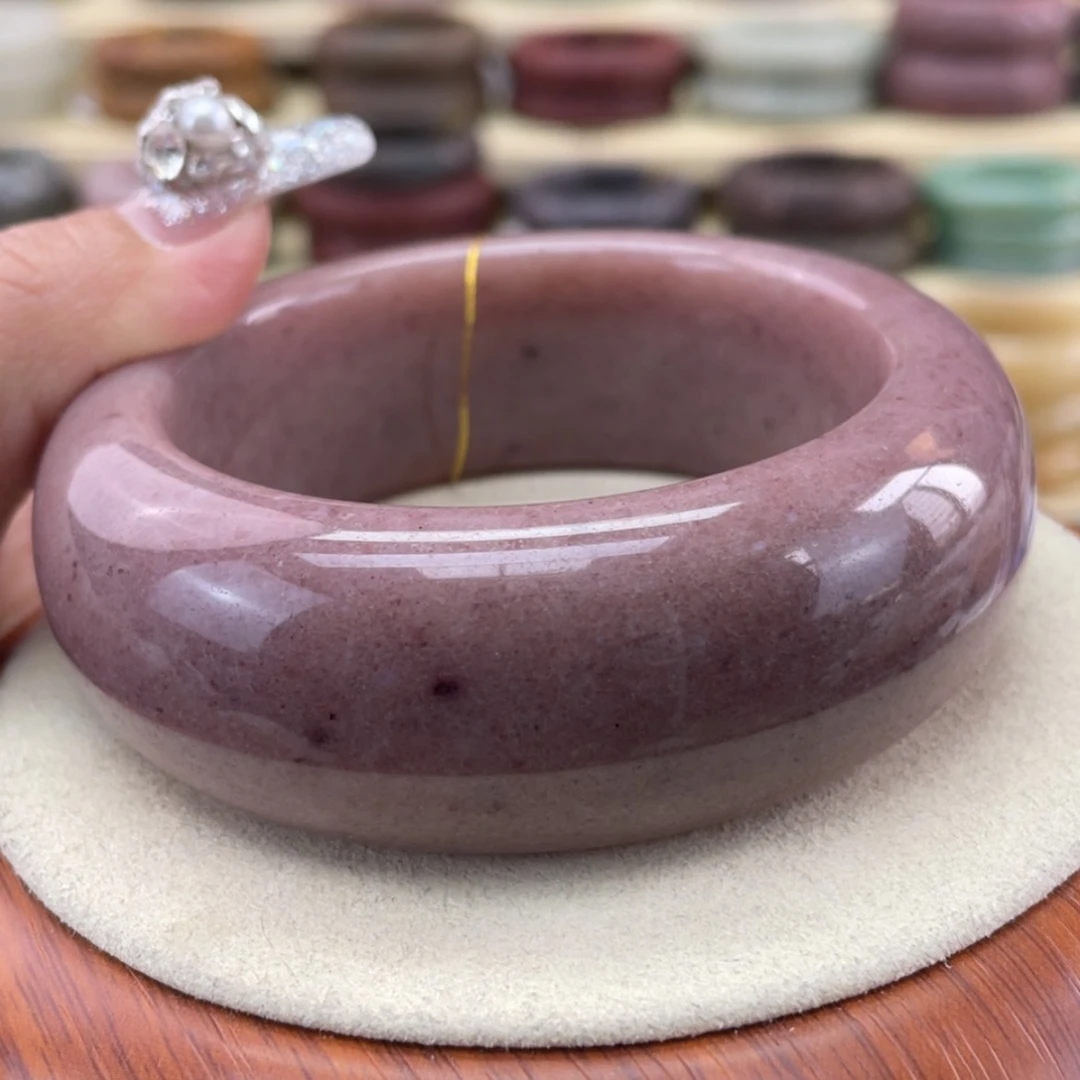 【闪购商品】石英质玉手镯未镶嵌改**字