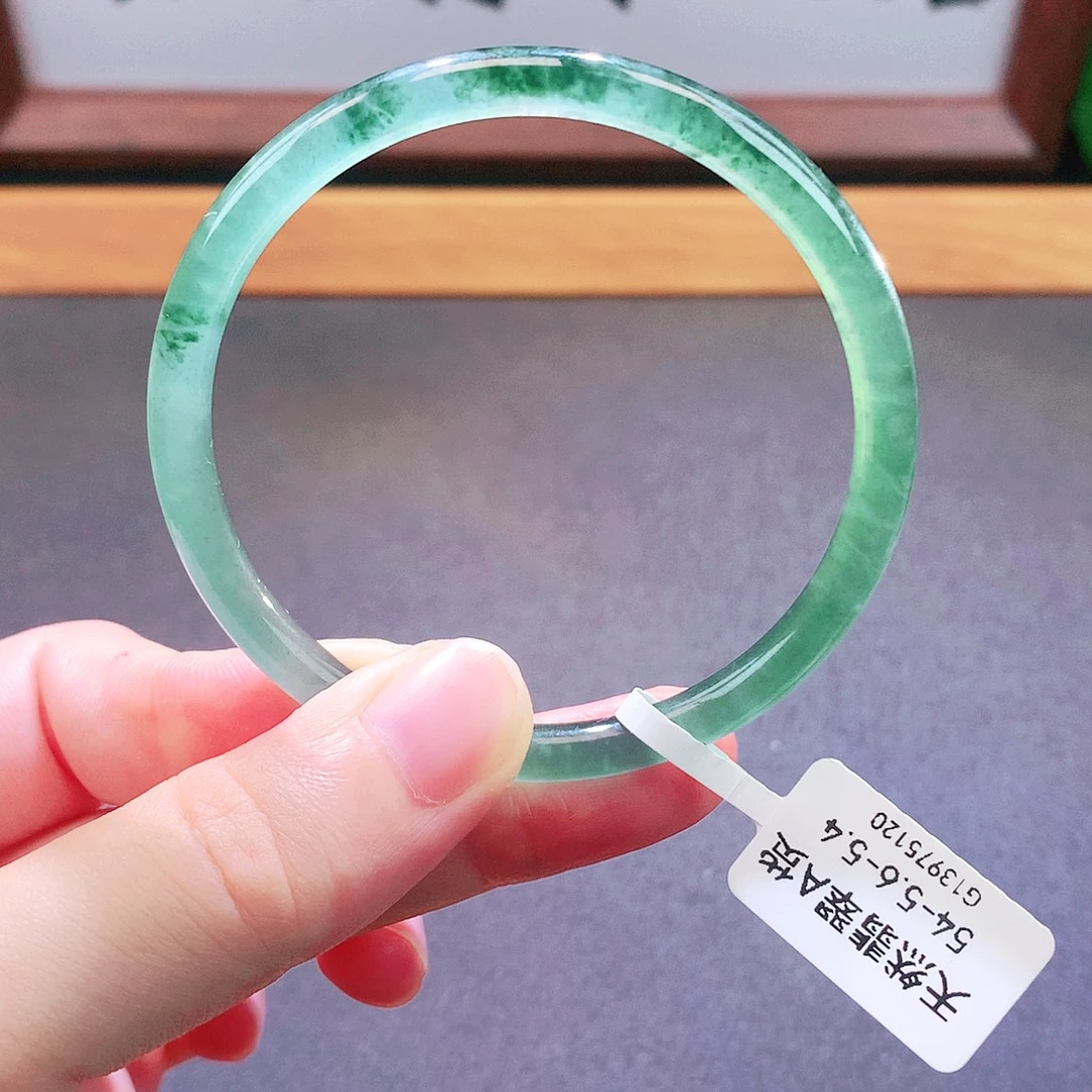 翡翠未镶嵌手镯天然翡翠