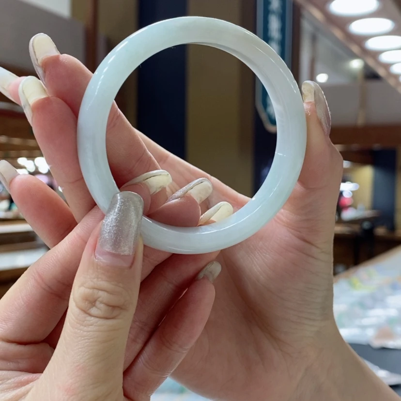 【闪购商品】翡翠手镯未镶嵌买断