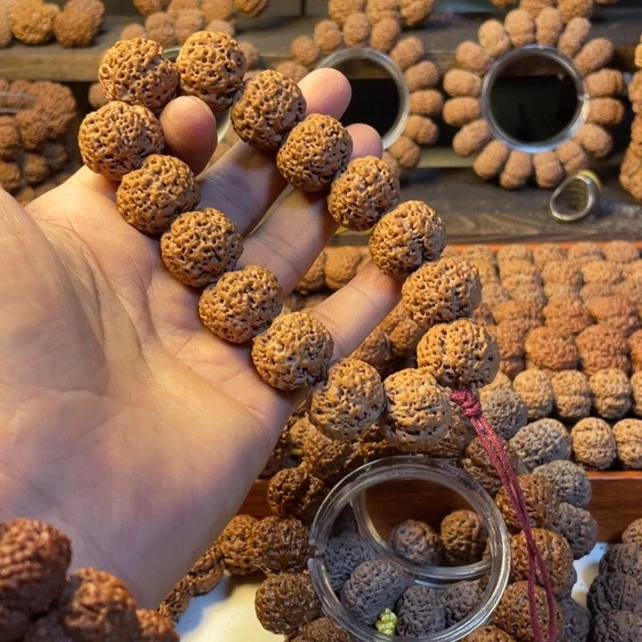 金刚菩提手串针孔