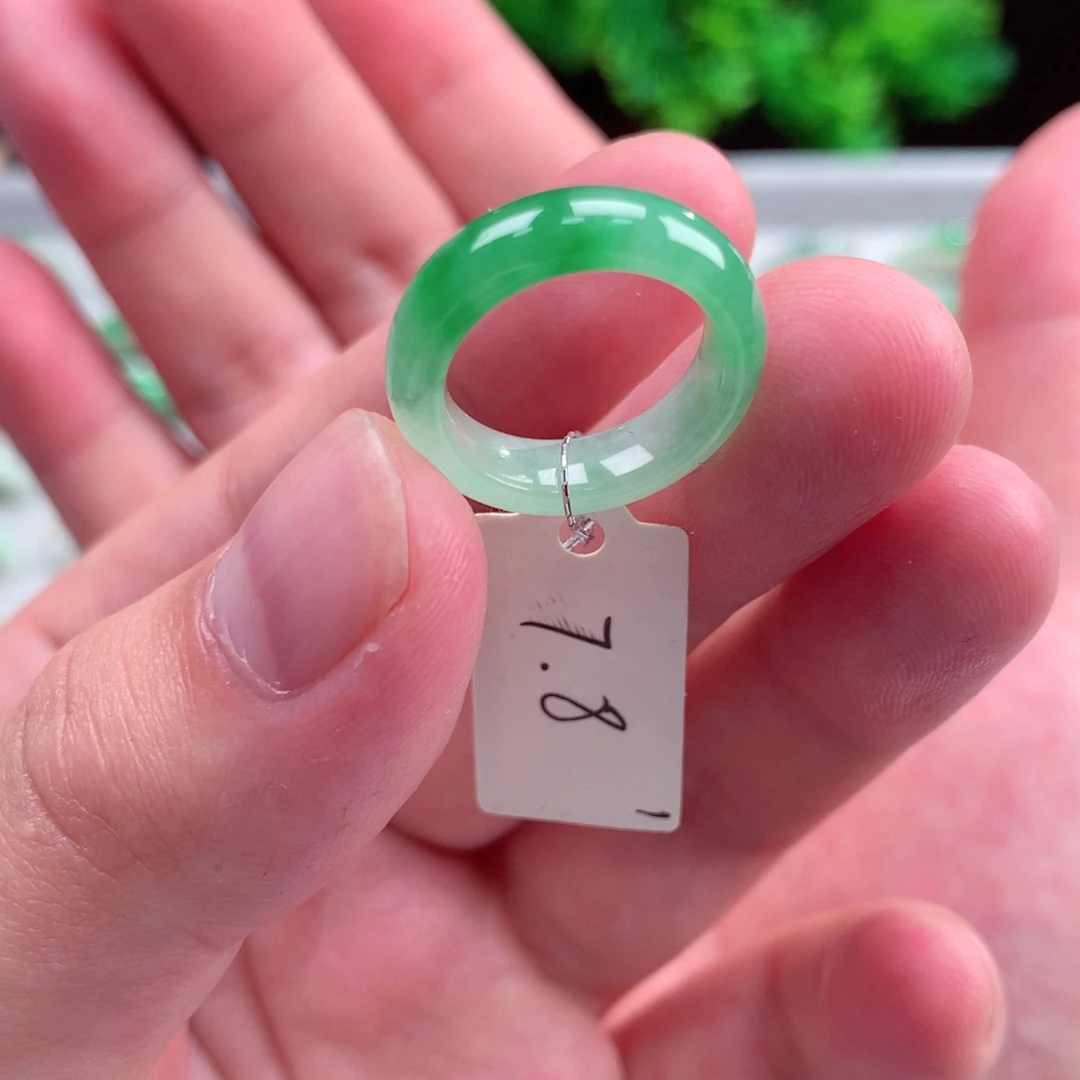 未镶嵌戒指翡翠天然