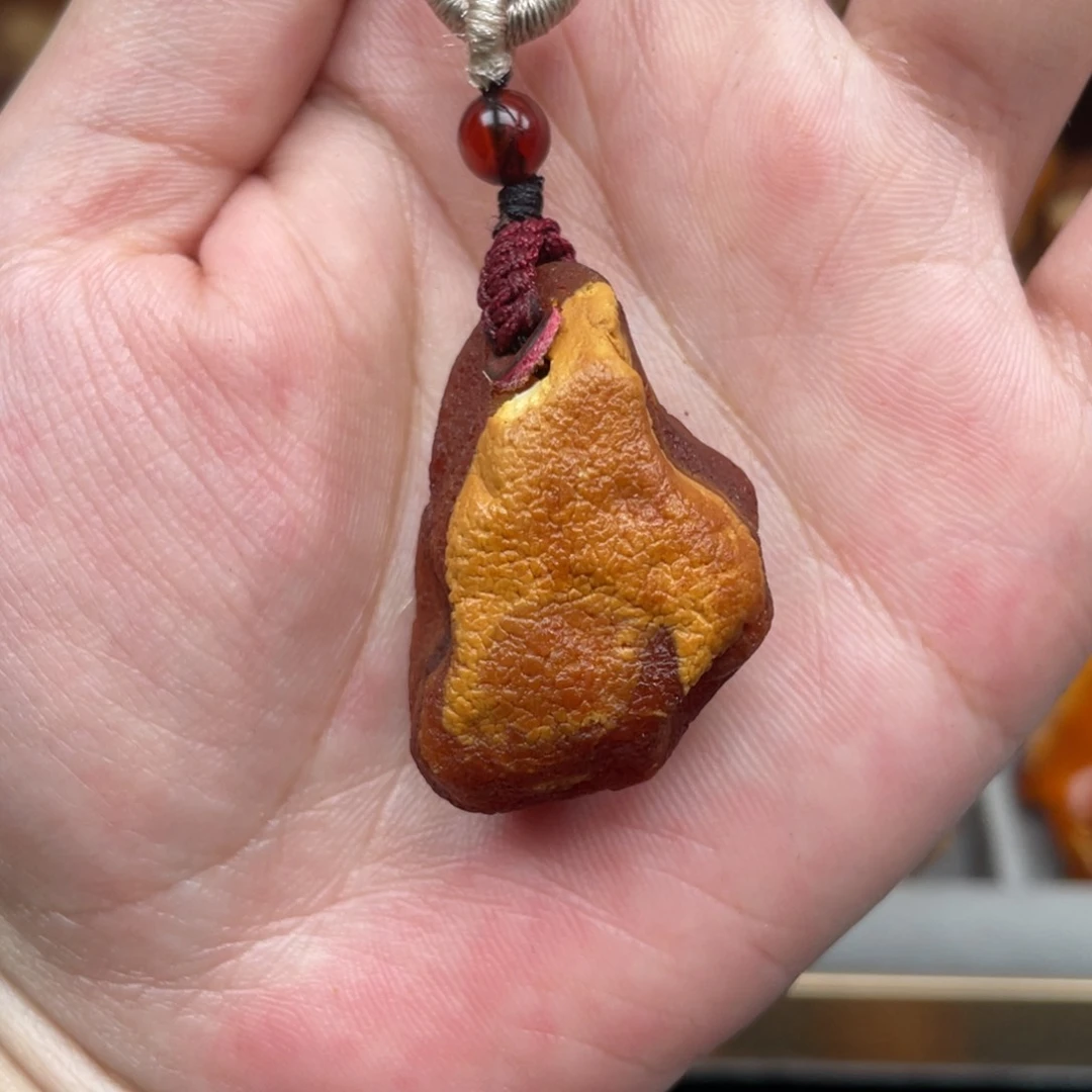 未镶嵌蜜蜡珠宝奇石