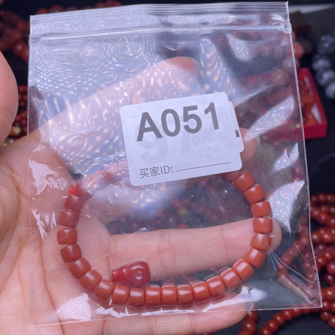 南红玛瑙手链未镶嵌疯**头