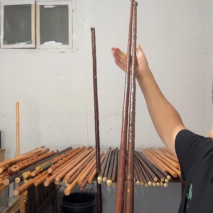 檀***绎秦岭石山兔儿条鞭杆
