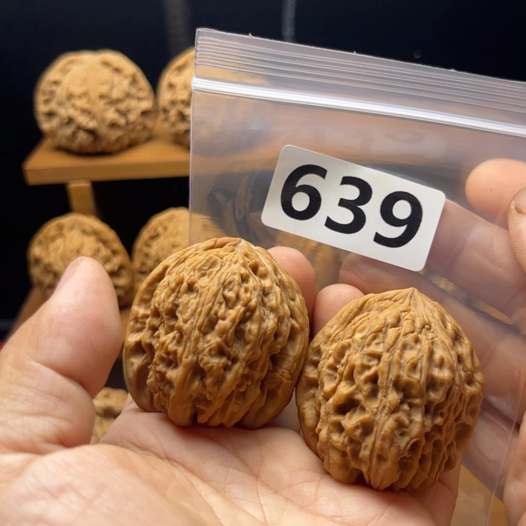 吊坠文玩核桃克****泡南疆38