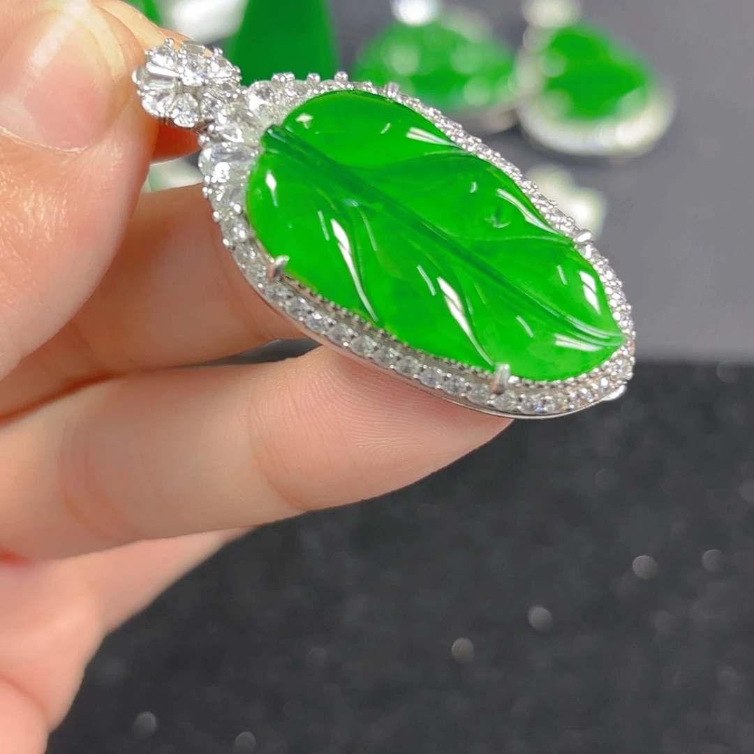 翡翠银S925镶嵌吊坠(不含链)