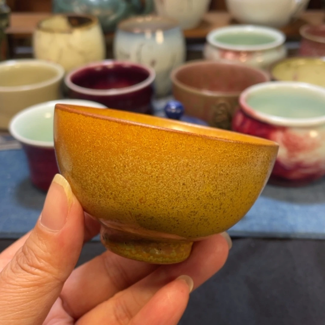 【闪购商品】摆件手工黄金杯。