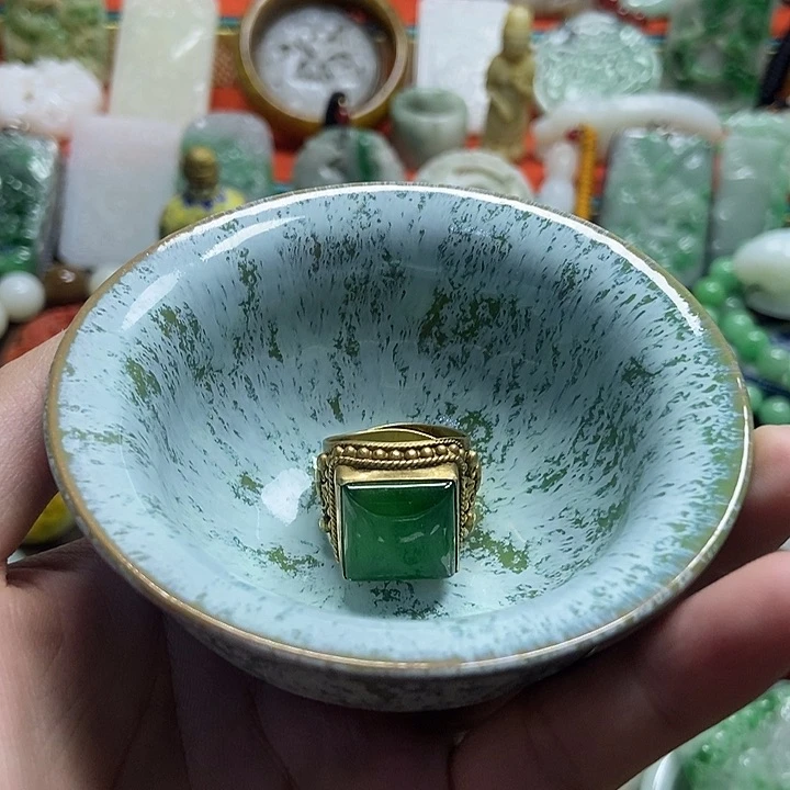 兮***宝瓷片翡翠精品戒指