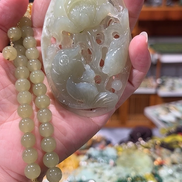未镶嵌岫玉毛衣链