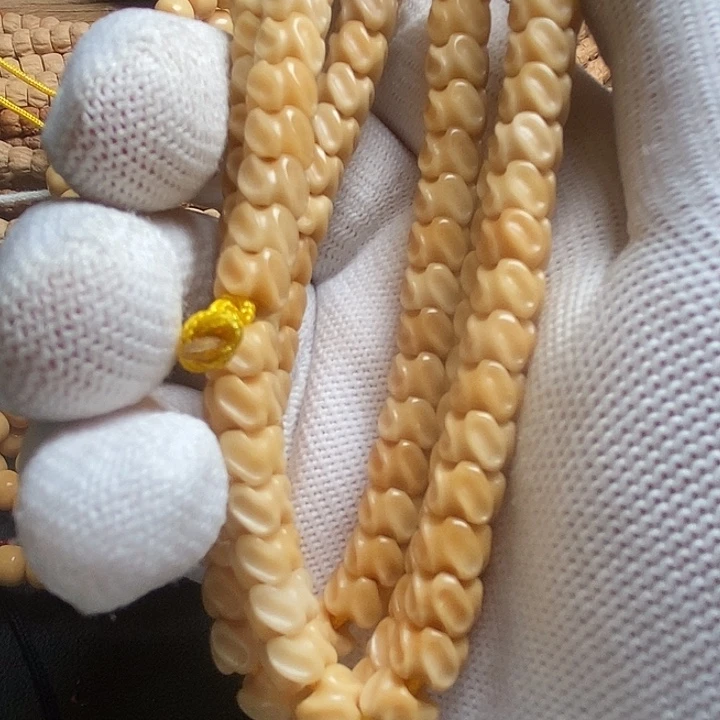 重***克菩提根/象牙果手串