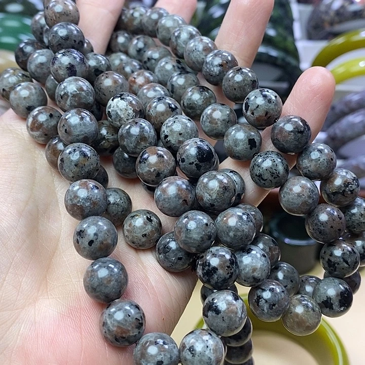 用***5方钠石未镶嵌火灵芝卡10多圈