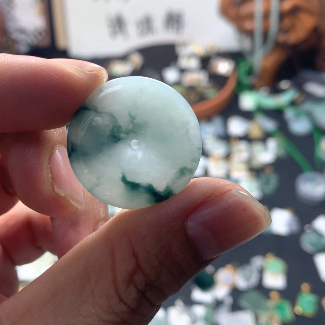 颈饰未镶嵌翡翠111