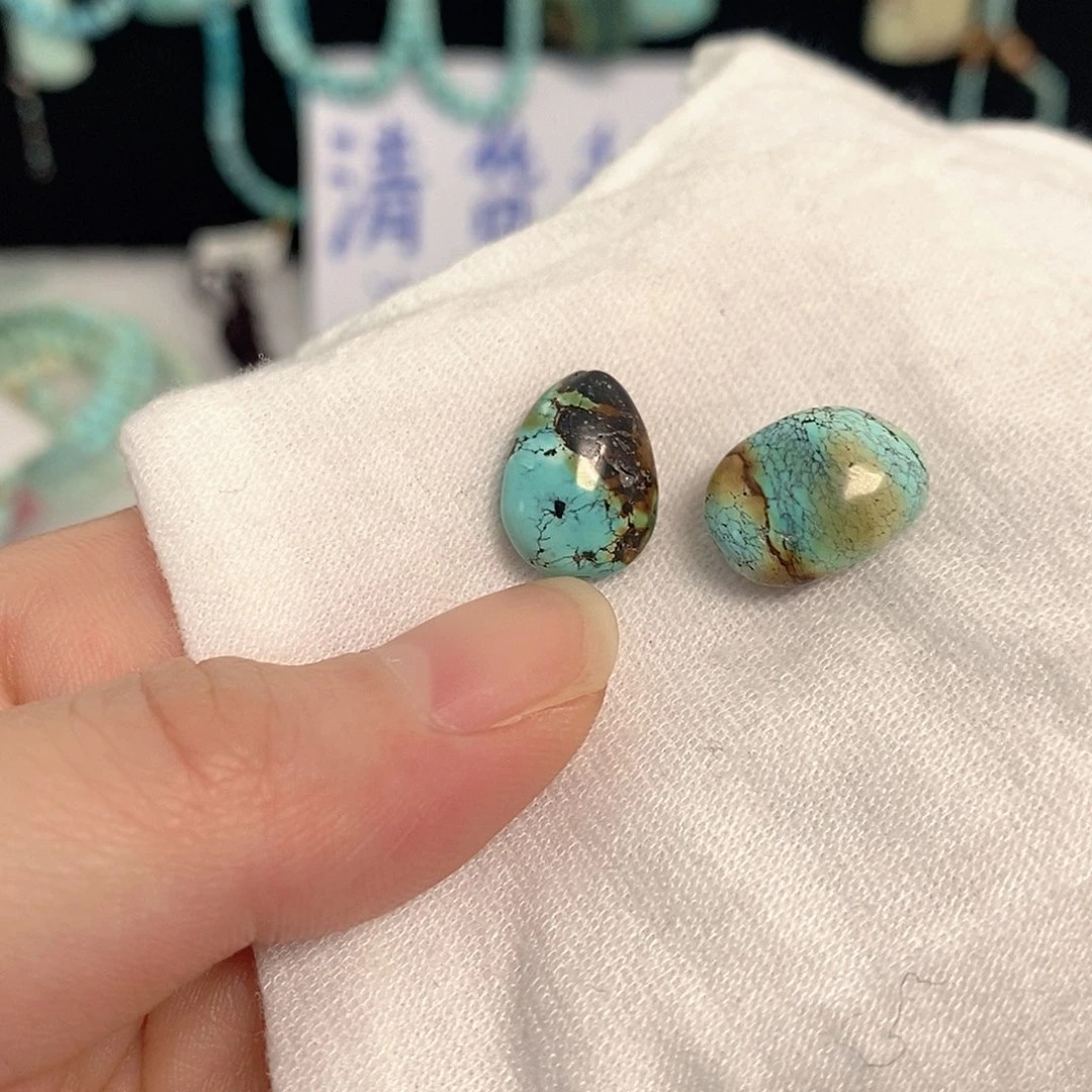 南红玛瑙未镶嵌珠宝奇石