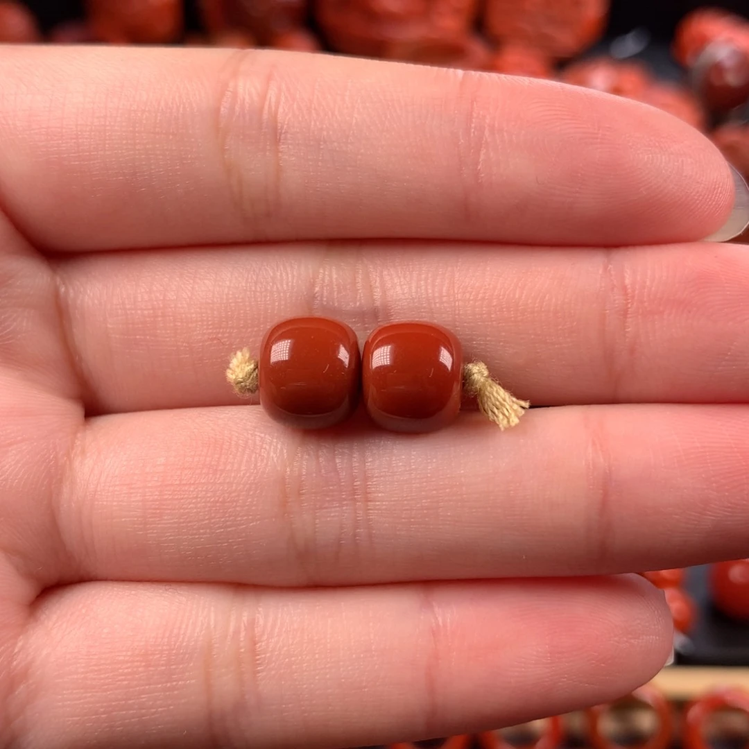 未镶嵌老型对珠9.5mm南红玛瑙