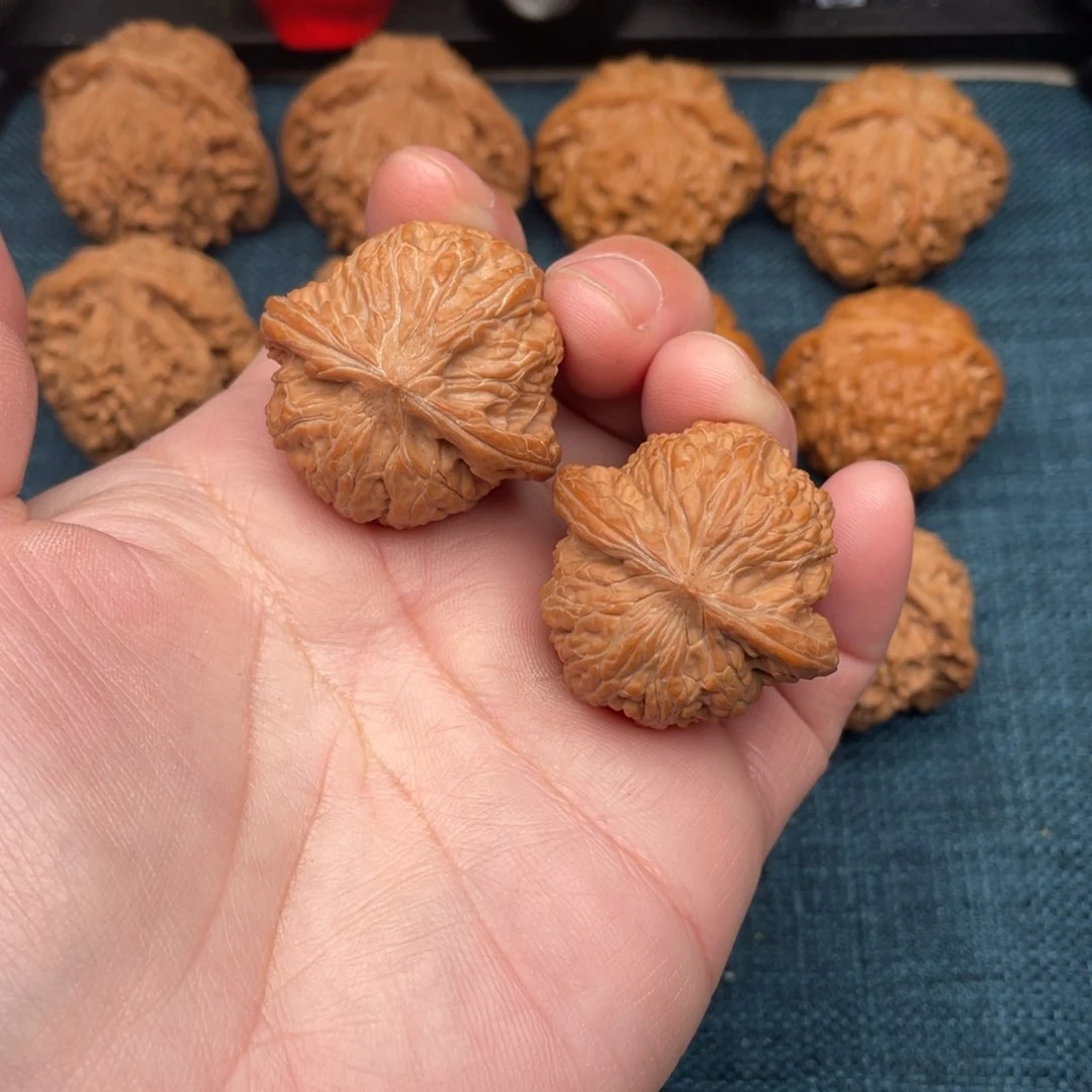 文玩核桃把件全品山地磨35,5