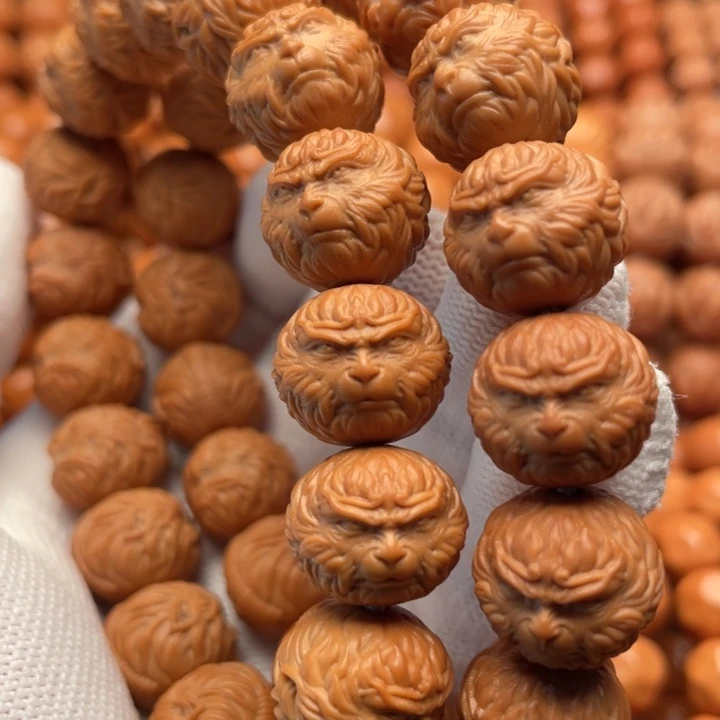 猴头核桃吊坠全**师斗战胜佛