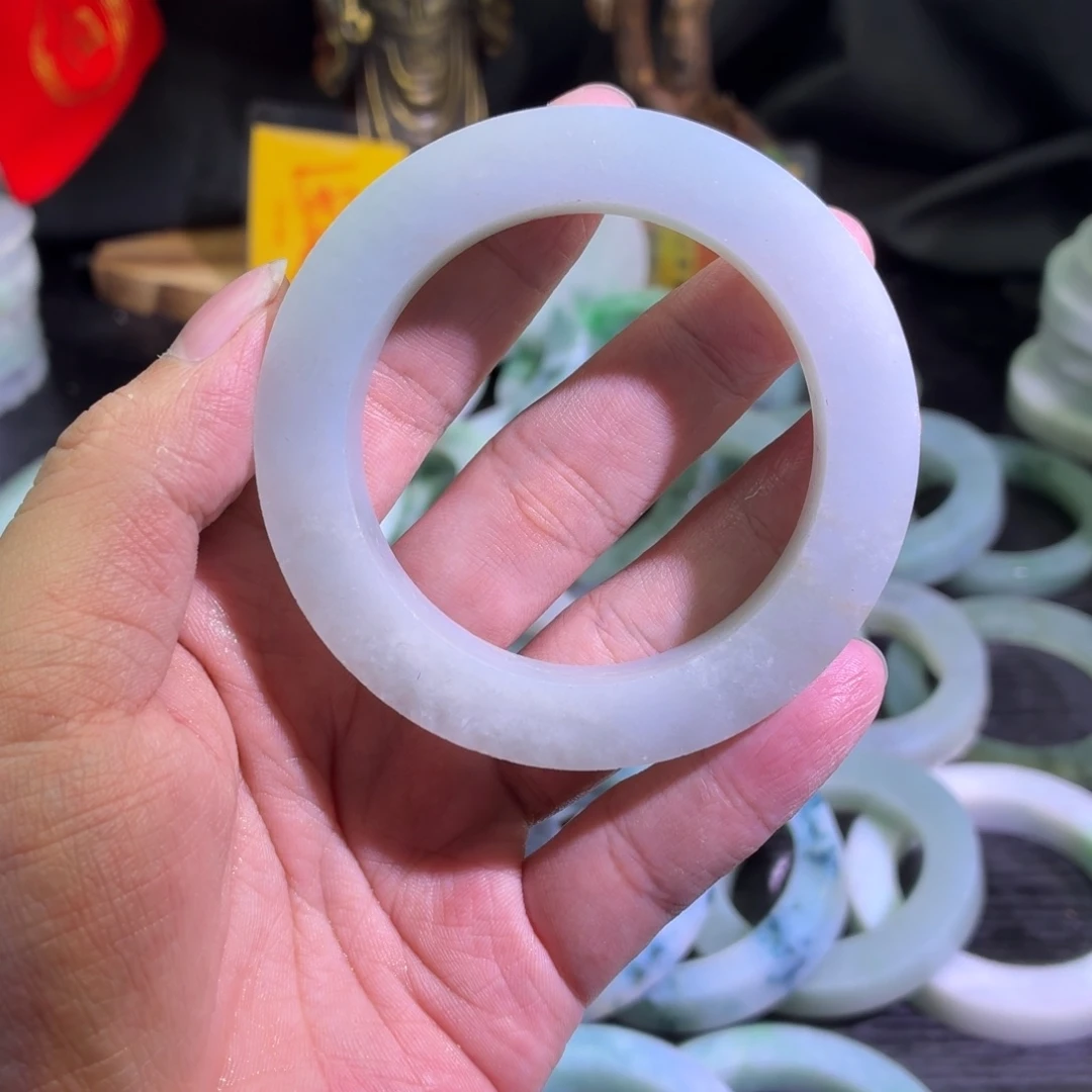 定制翡翠未镶嵌天然翡翠A货毛胚手镯定制