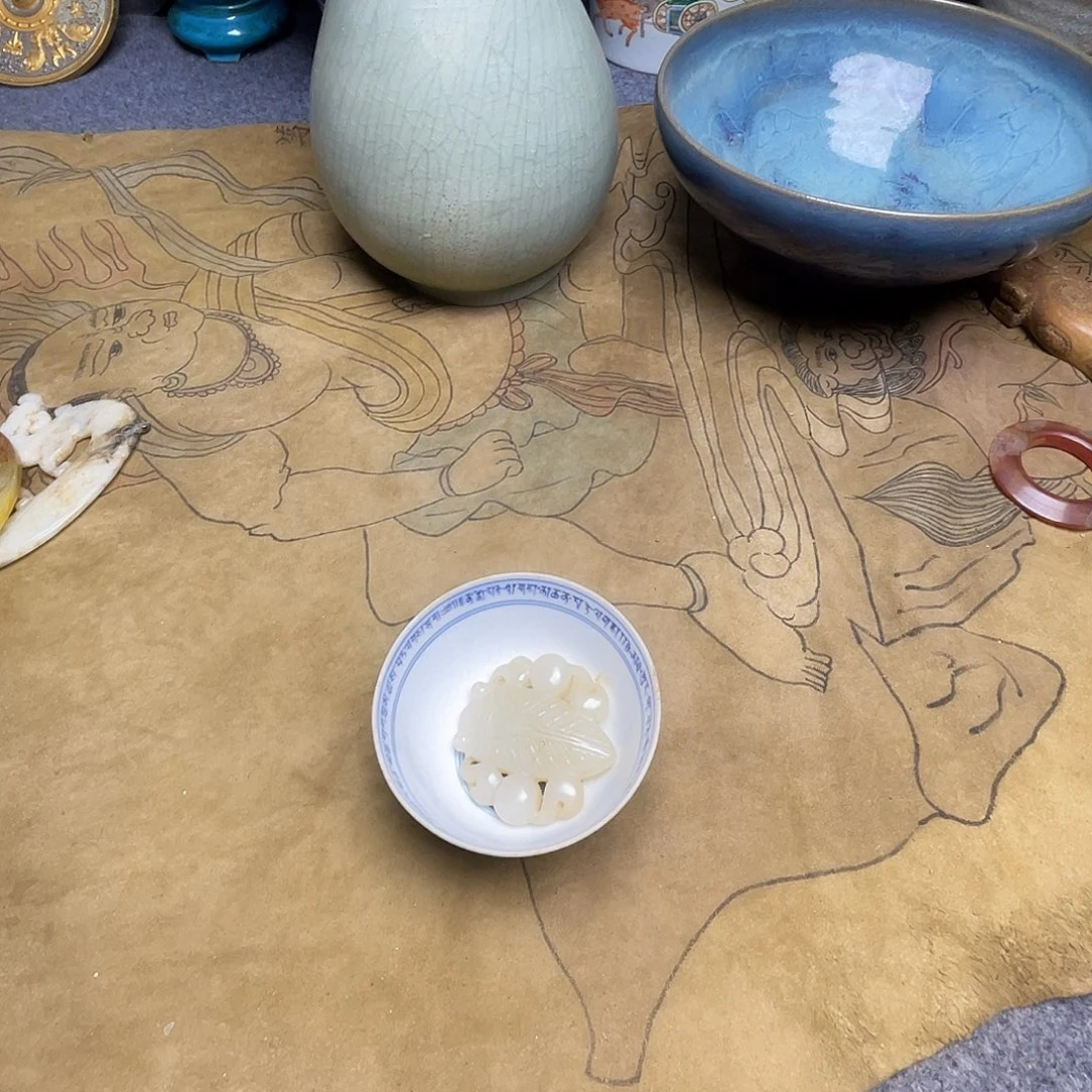 张***手瓷片坎坎坷坷走在路上我都不知道怎么