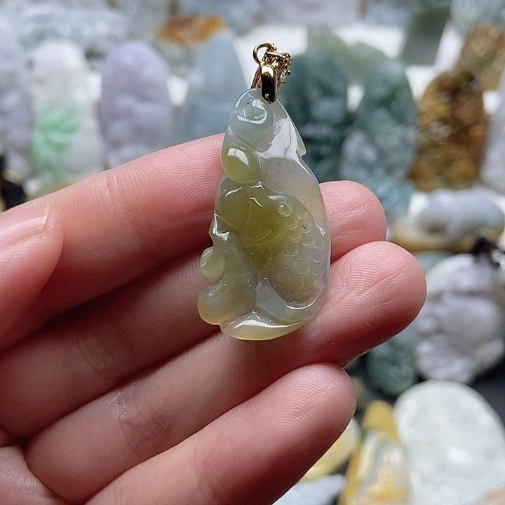 翡翠未镶嵌颈饰翡翠