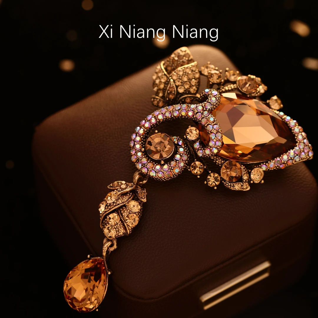 铜合金仿水晶胸针 澜七-小众手工时尚创意复古大衣胸针-S2910