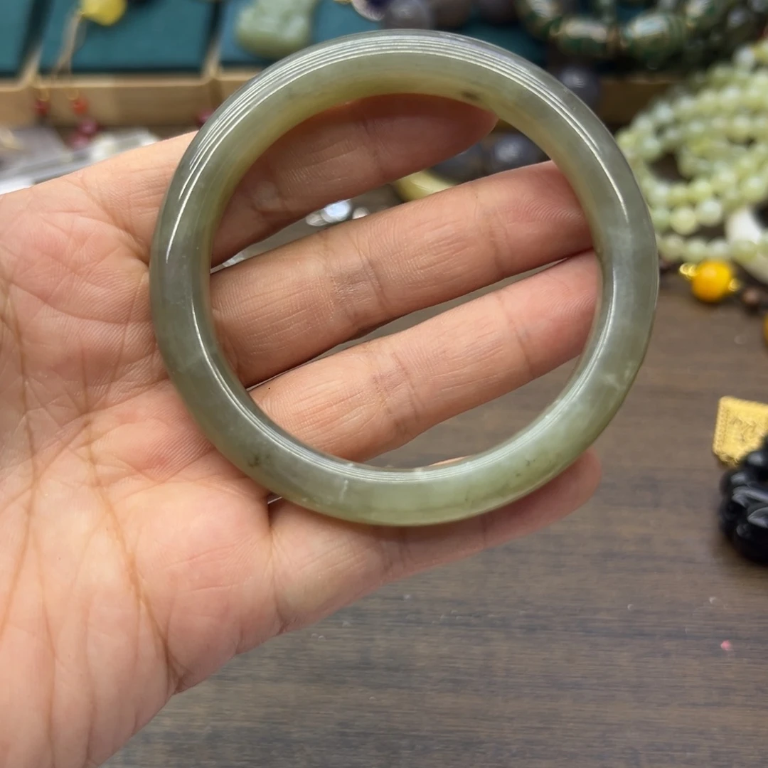 和田玉未镶嵌手镯58.1圈围1641