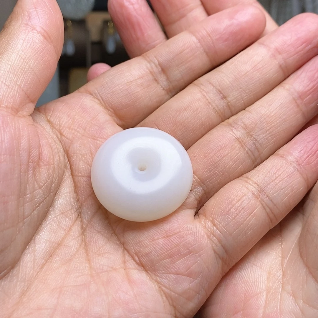 和田玉挂件未镶嵌天****依