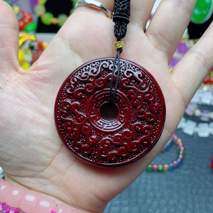 树脂制品24号雕刻扣子