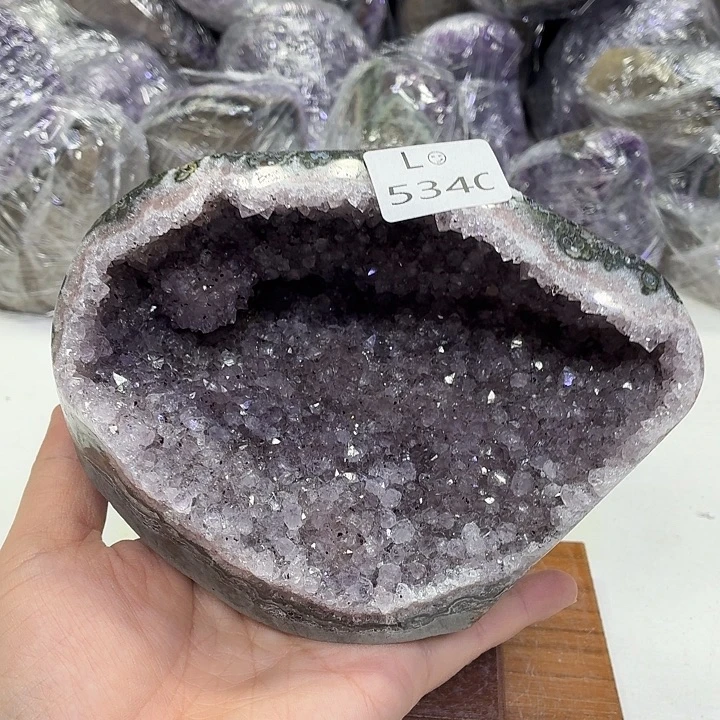 未镶嵌摆件水晶天然紫水晶