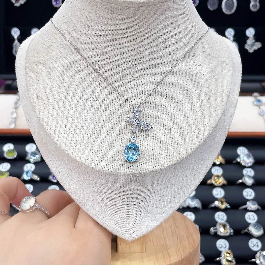 弥***酱吊坠(赠链)托帕石银S925镶嵌