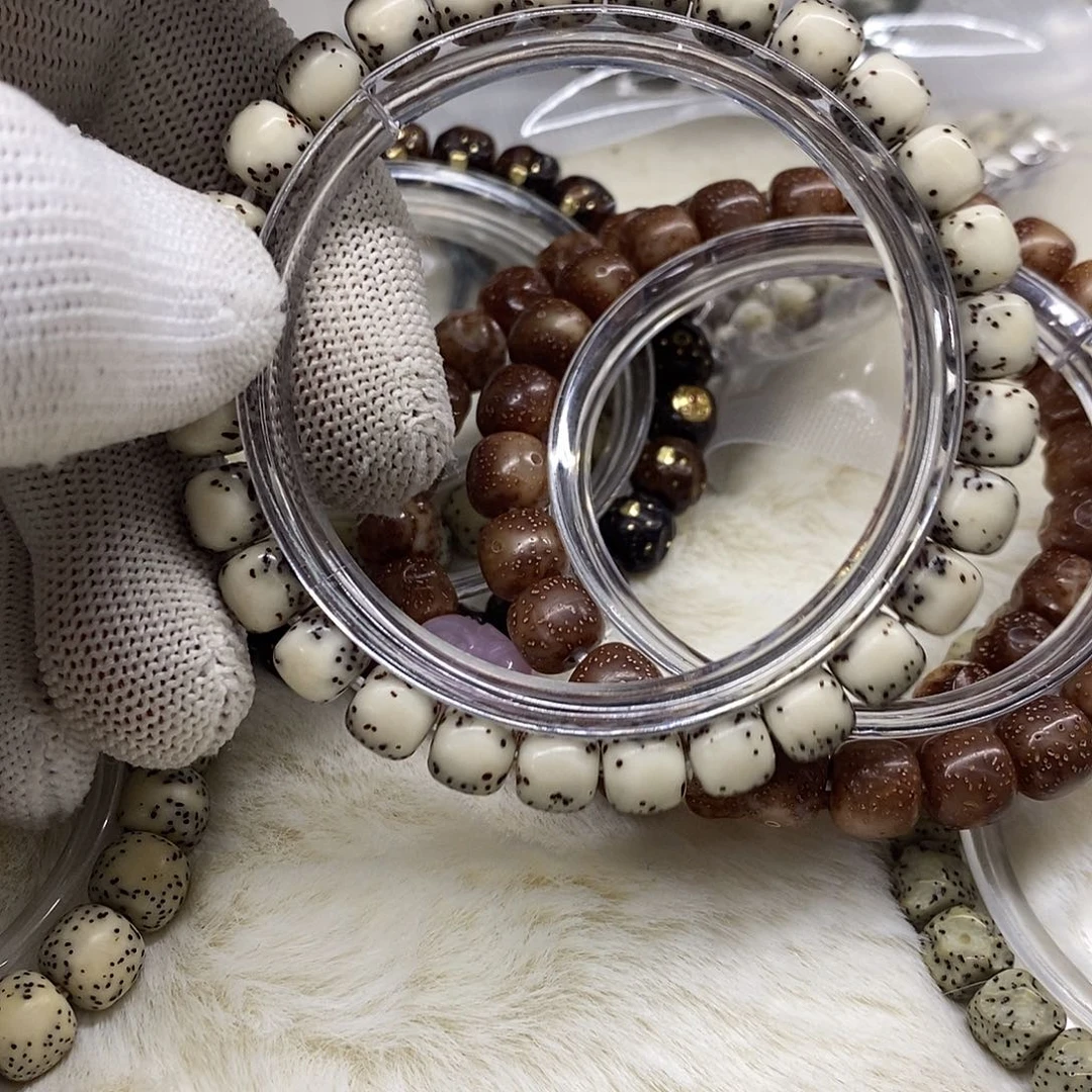 手串星月菩提星月菩提骨瓷百河豚