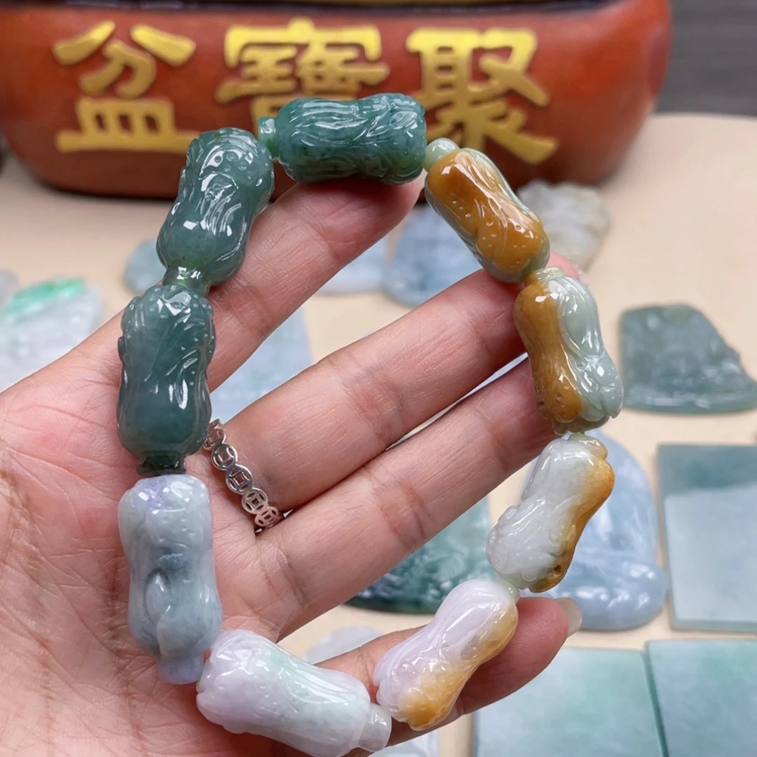 翡翠未镶嵌颈饰白菜手串