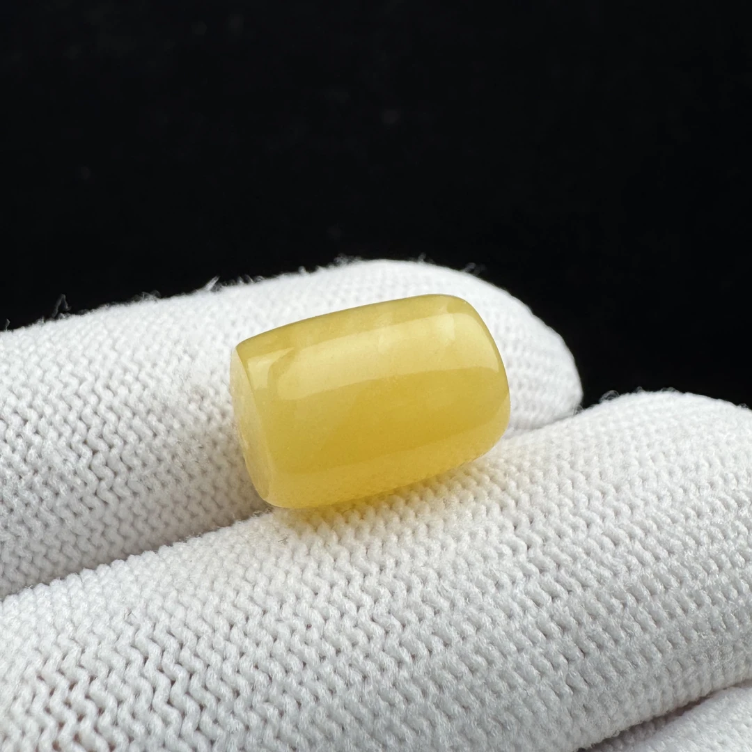 M8195天然原矿俄料蜜蜡 桶珠 10.5*14.3mm支持鉴定