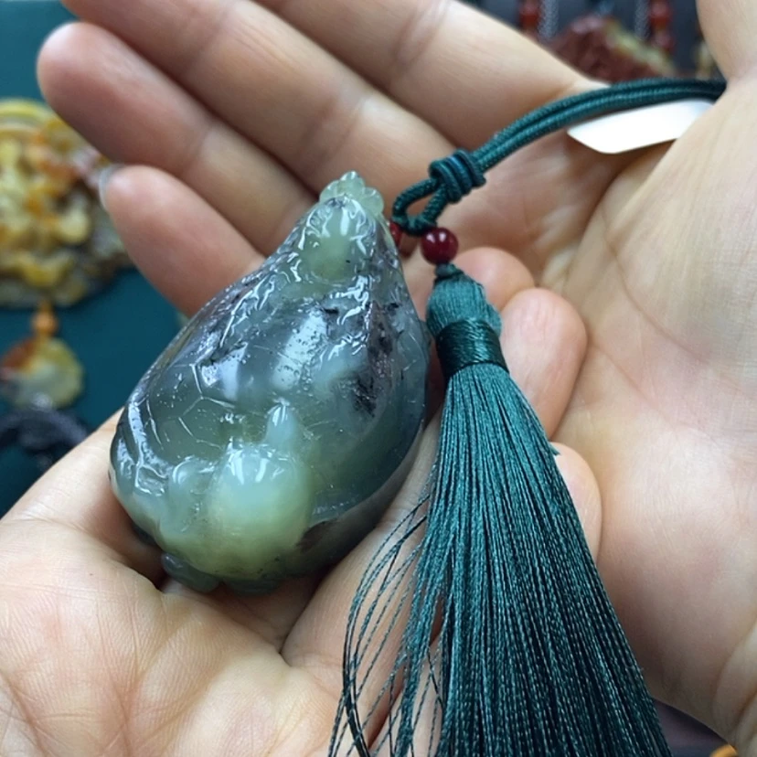 【闪购商品】蛇纹石玉未镶嵌手把件