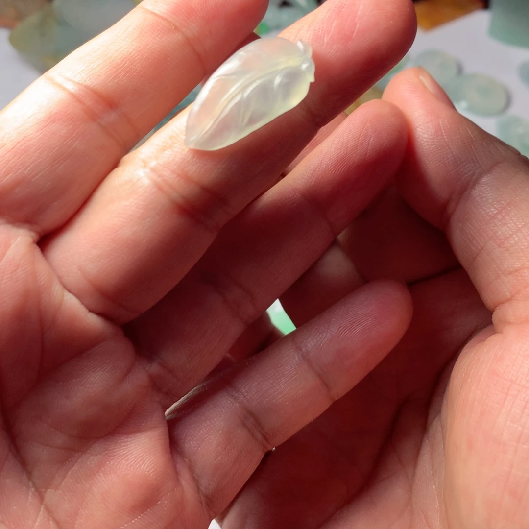 定制翡翠未镶嵌包工