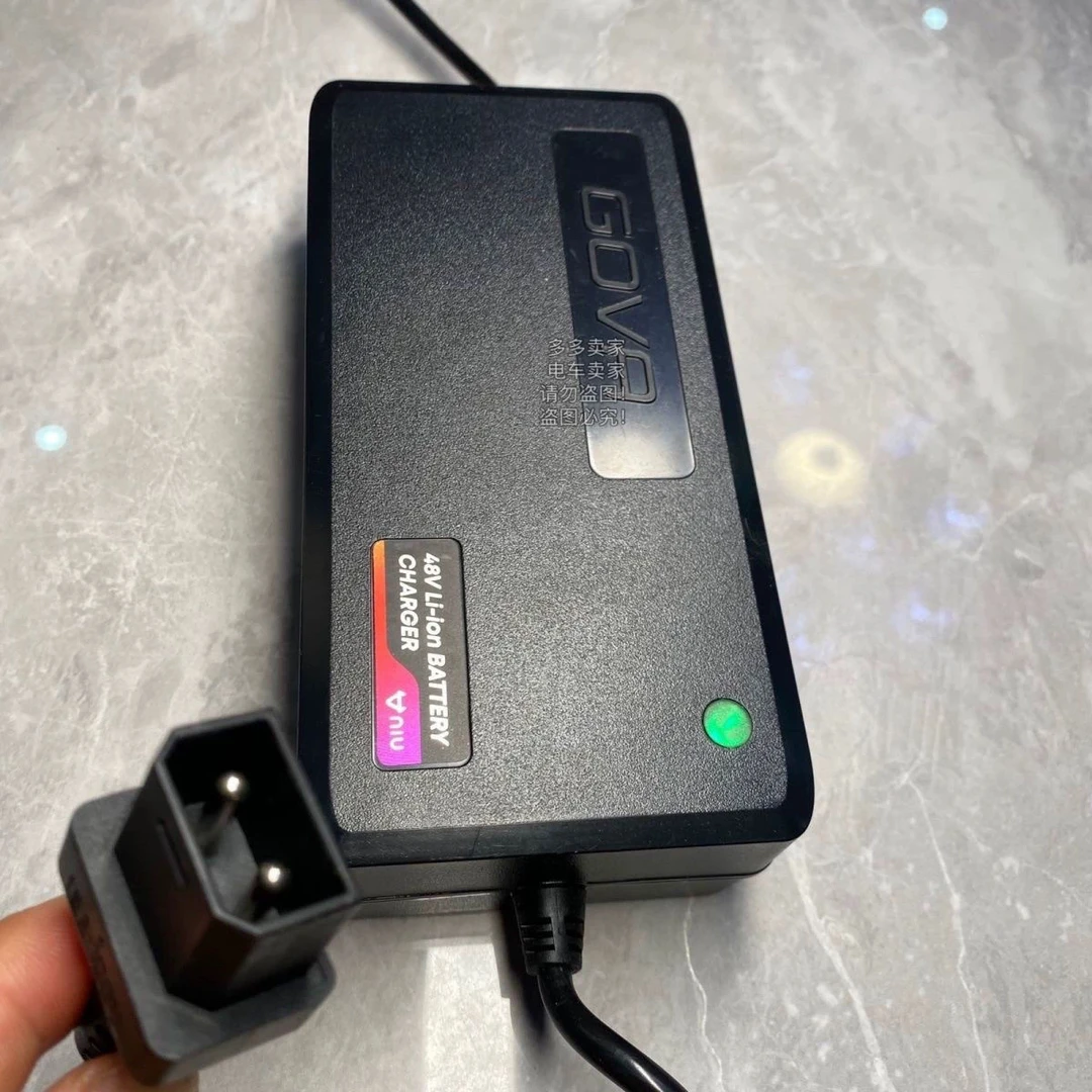 小牛原厂全新正品G0/G1/G2/F0/F1/F2/F2S/B2/G2/G2S/F400T/充电器