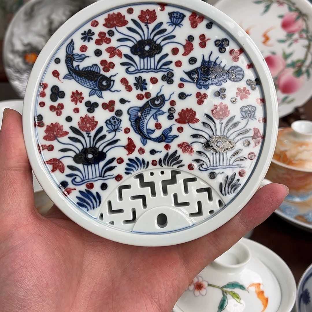 陶瓷鱼藻纹釉里红双层壶承