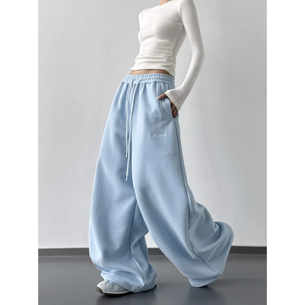 蓝色多巴胺休闲裤女2025春秋季新款宽松显瘦高个子阔腿运动卫裤
