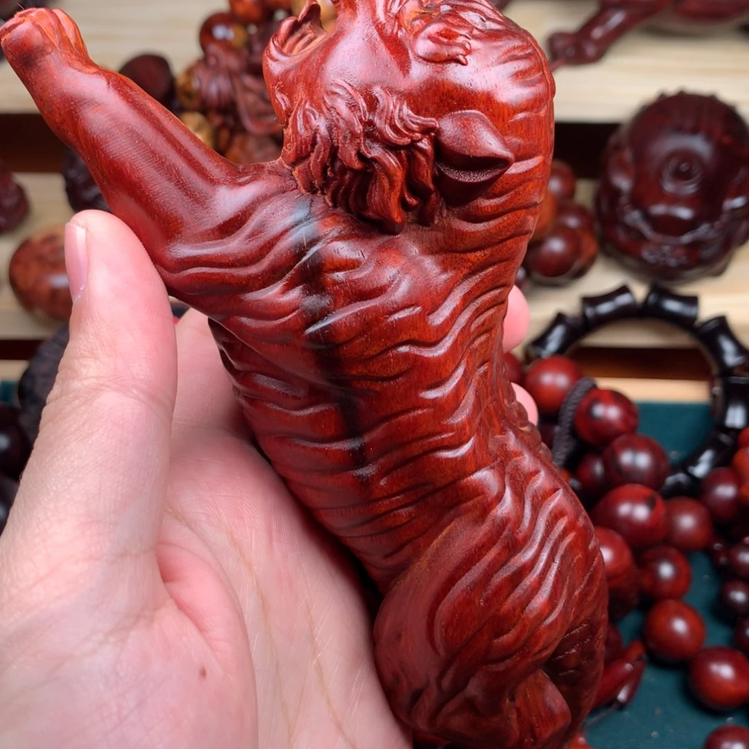 木高品质血檀大老虎