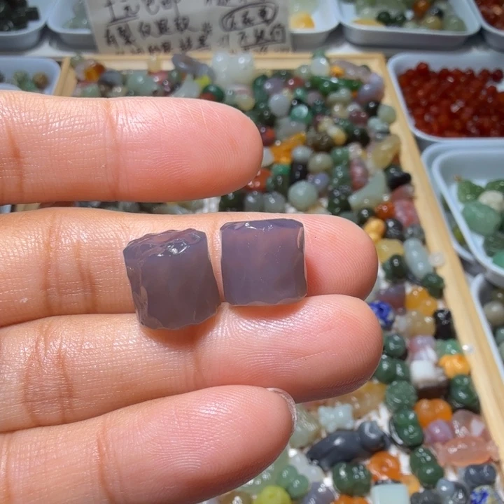 和田玉未镶嵌珠宝半成品