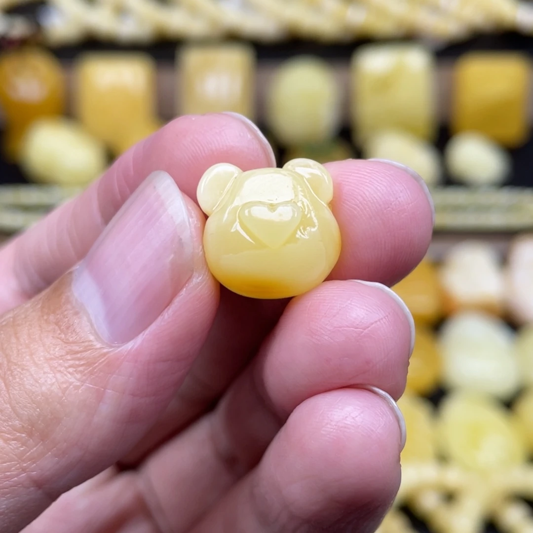 琥珀未镶嵌裸石琥珀蜜蜡