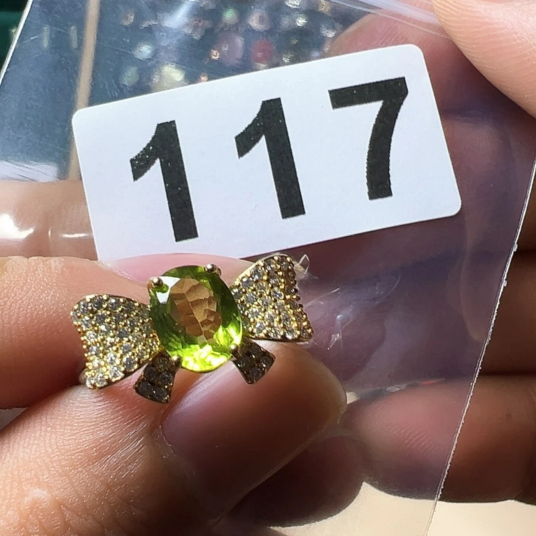 橄榄石戒指银S925镶嵌今****?