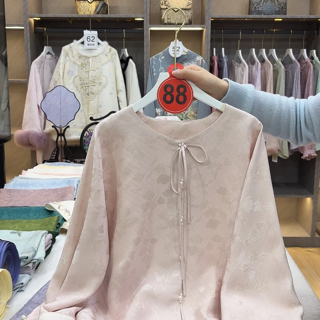 用***0非遗传承人的精神风貌