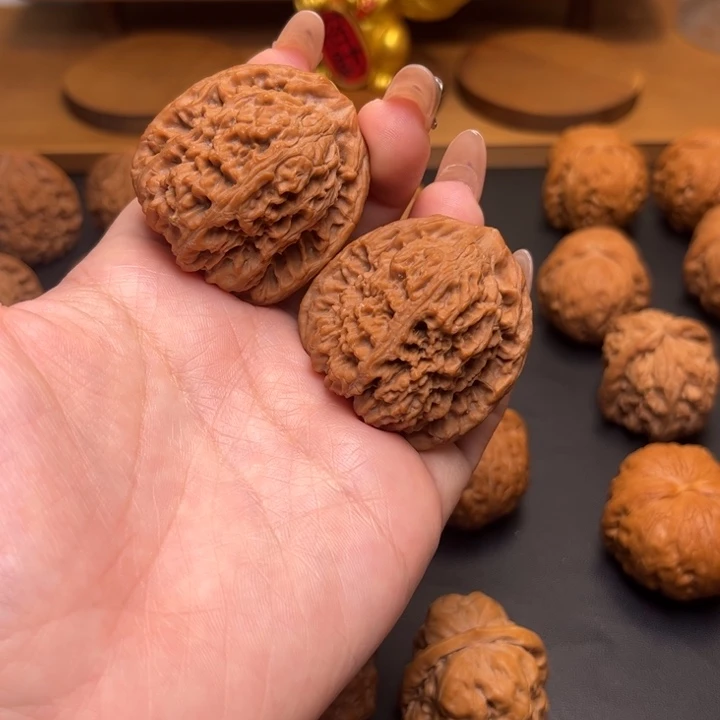 吊坠文玩核桃南疆石40全