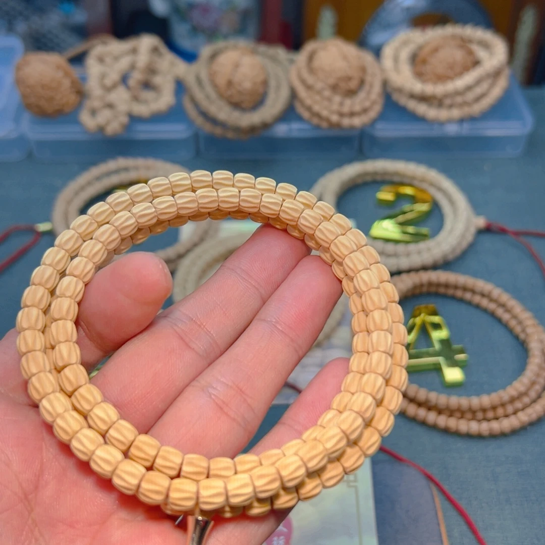 皇***物柏香籽/百香籽吊坠